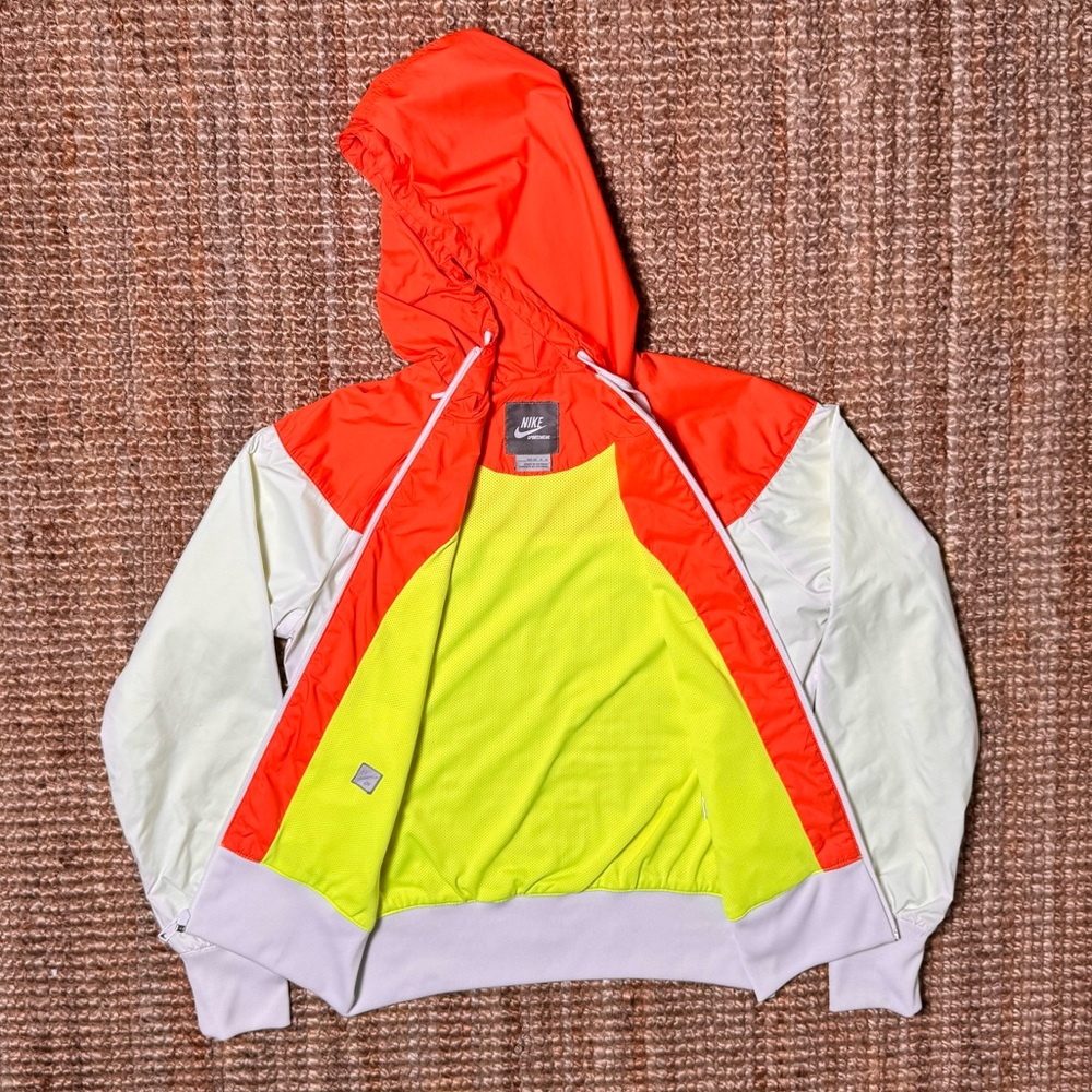 NIKE-Sportswear Windbreaker Jacket